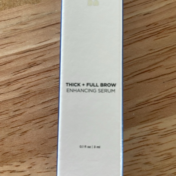 New in box unopen packaging Beverly Hills MD Thick & Full Brow Enhancing Serum - Picture 2 of 6